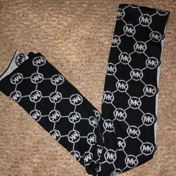 Michael Kors Accessories - Michael Kors scarf